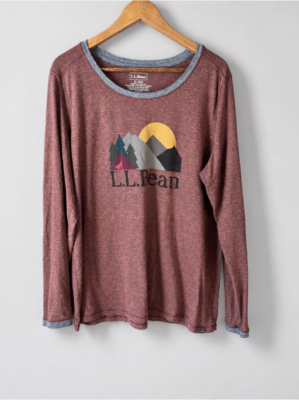 L.L.Bean women's long-sleeve crewneck graphic t-shirt heather brown/mauve Sz XL